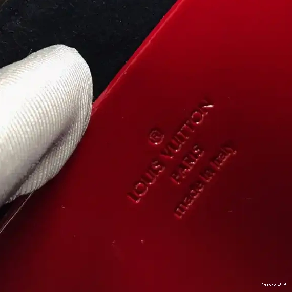 VUITTON WYNWOOD LOUIS 0408